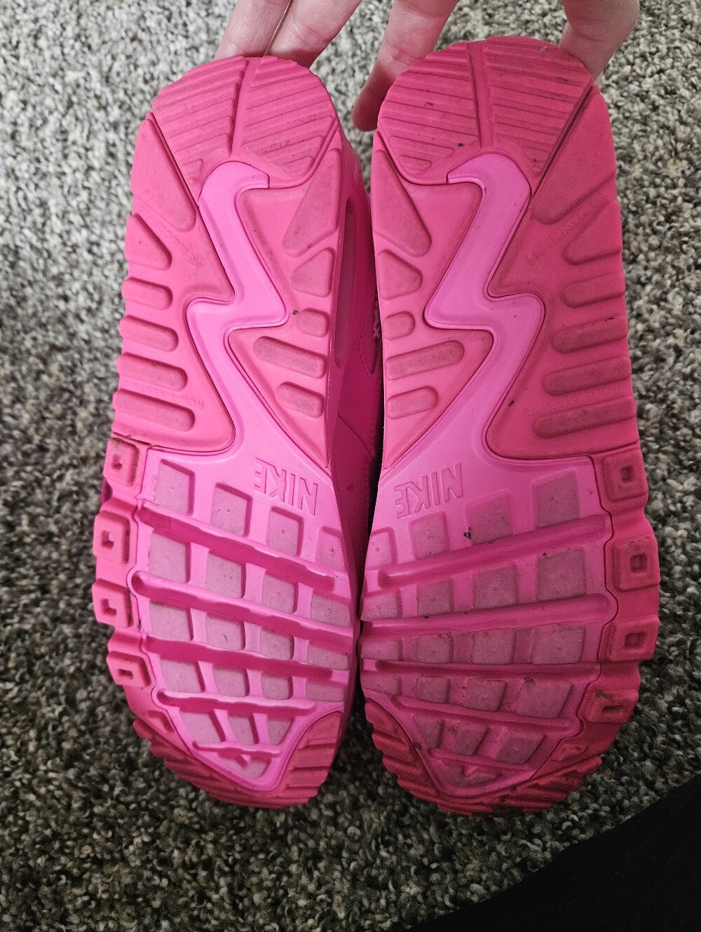 Nike Air Max 90 LTR GS "Triple Hyper Pink" - Size 7Y (Women's 8.5) - Picture 6 of 6